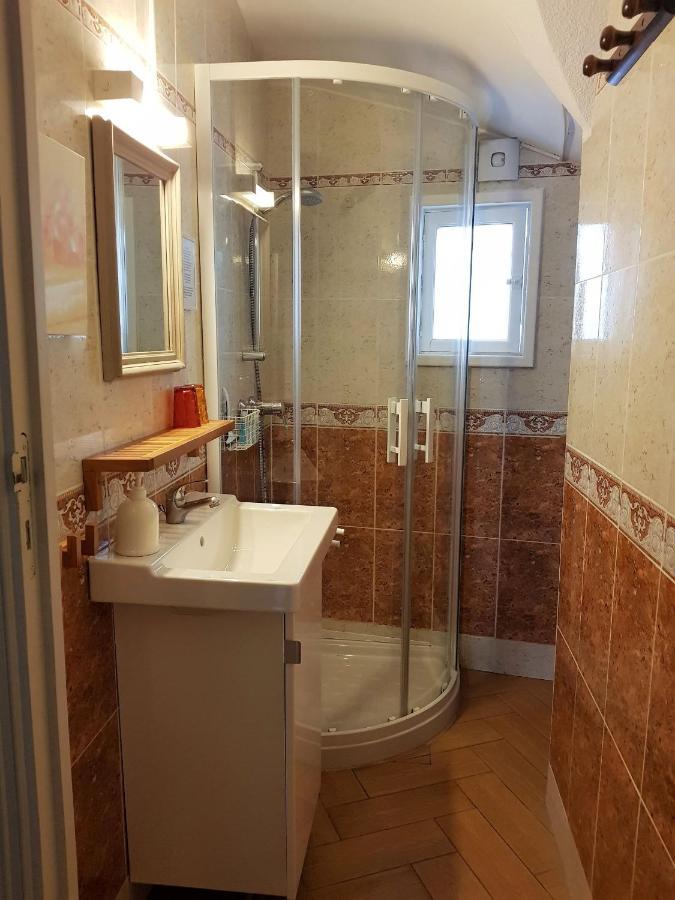 Chambres D'Hotes Et Gites- L'Abri Sous Roche Tautavel 외부 사진